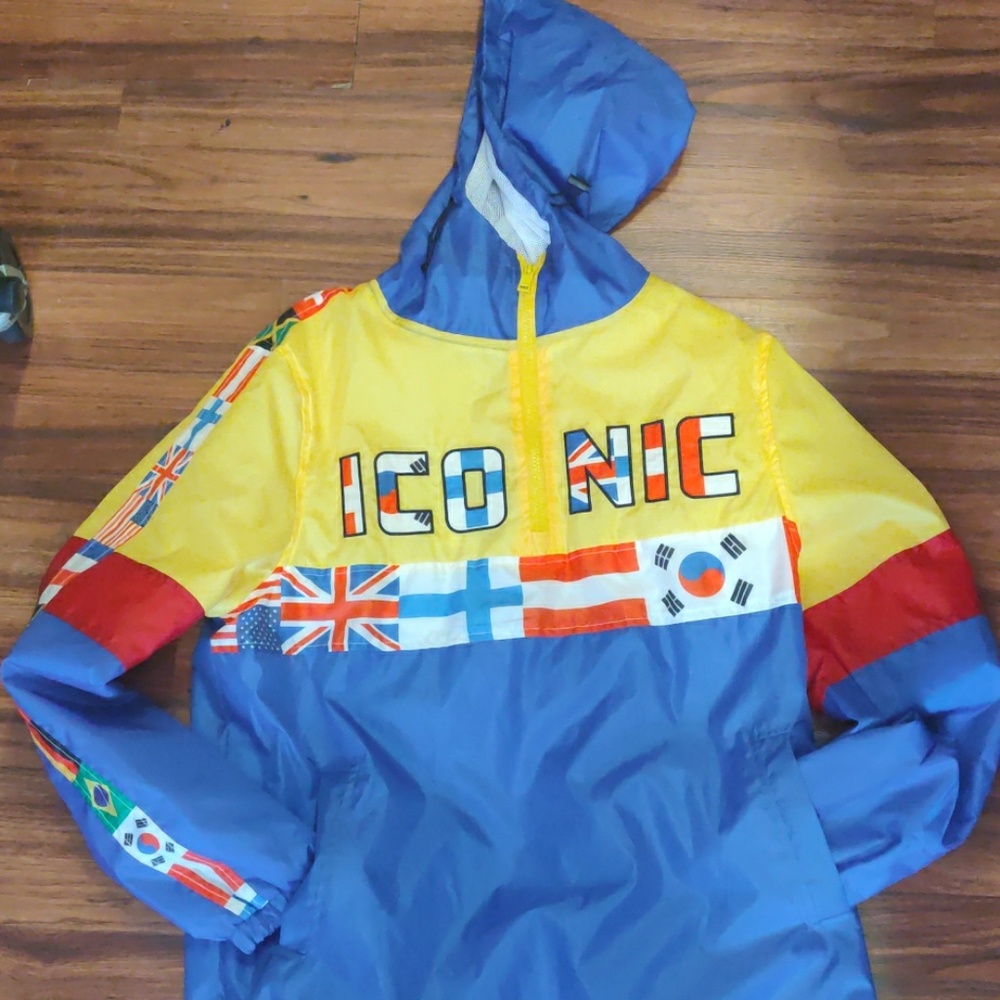 men's windbreaker jacket